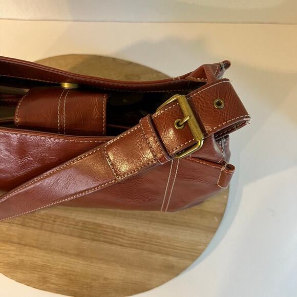 90s Nine & Co. Warm Brown Red Vegan Leather Buckle Medium Shoulder Bag - Picture 9 of 15